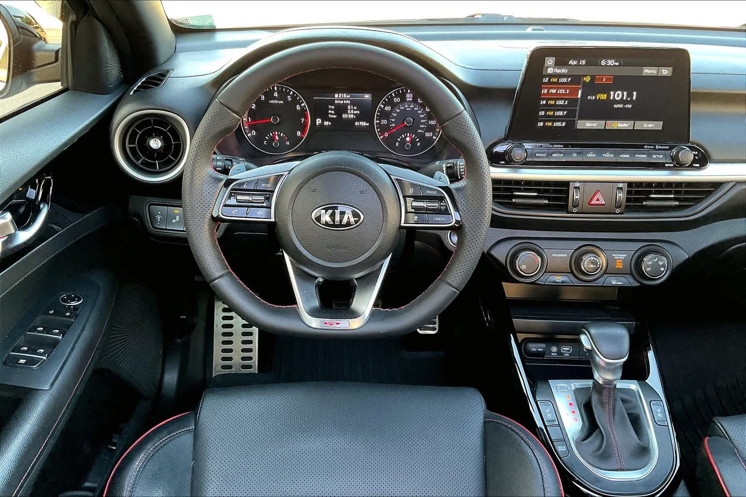 Thumbnail: 2020 Kia Forte - 14