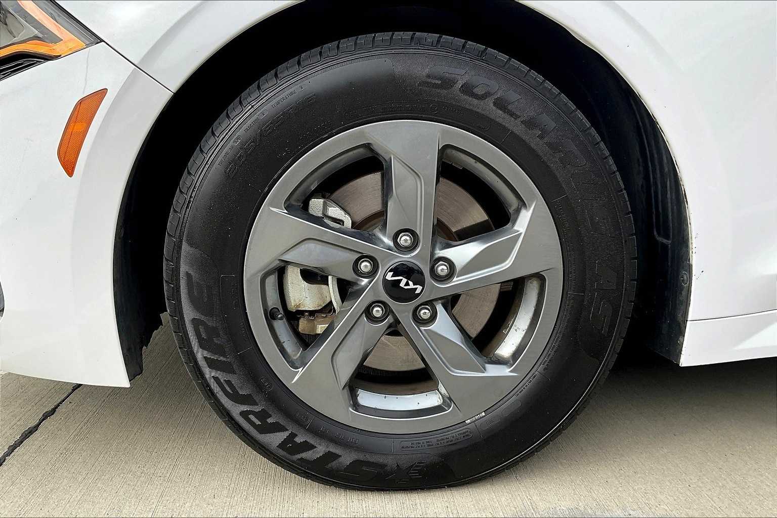Thumbnail: 2022 Kia K5 - 8