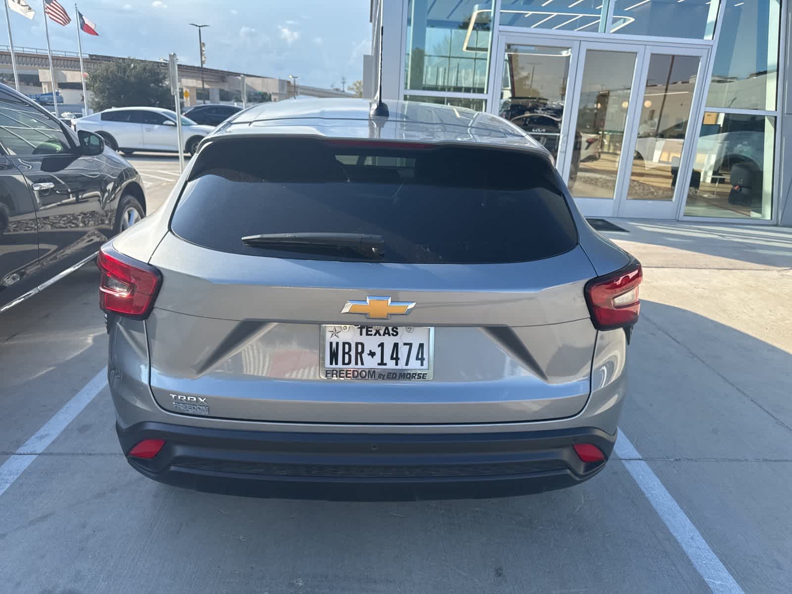 Thumbnail: 2025 Chevrolet Trax - 3