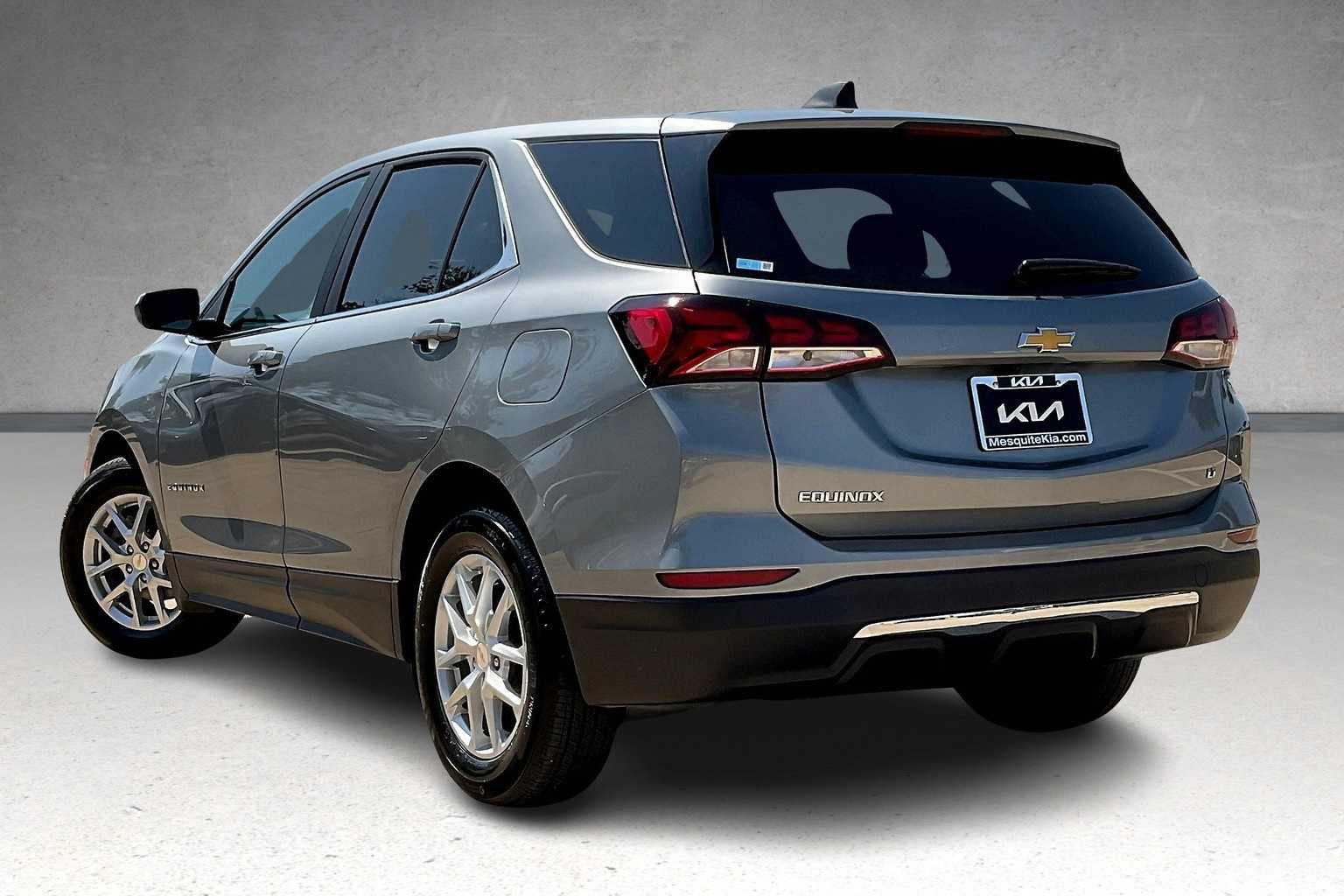 2023 Chevrolet Equinox LT photo 4