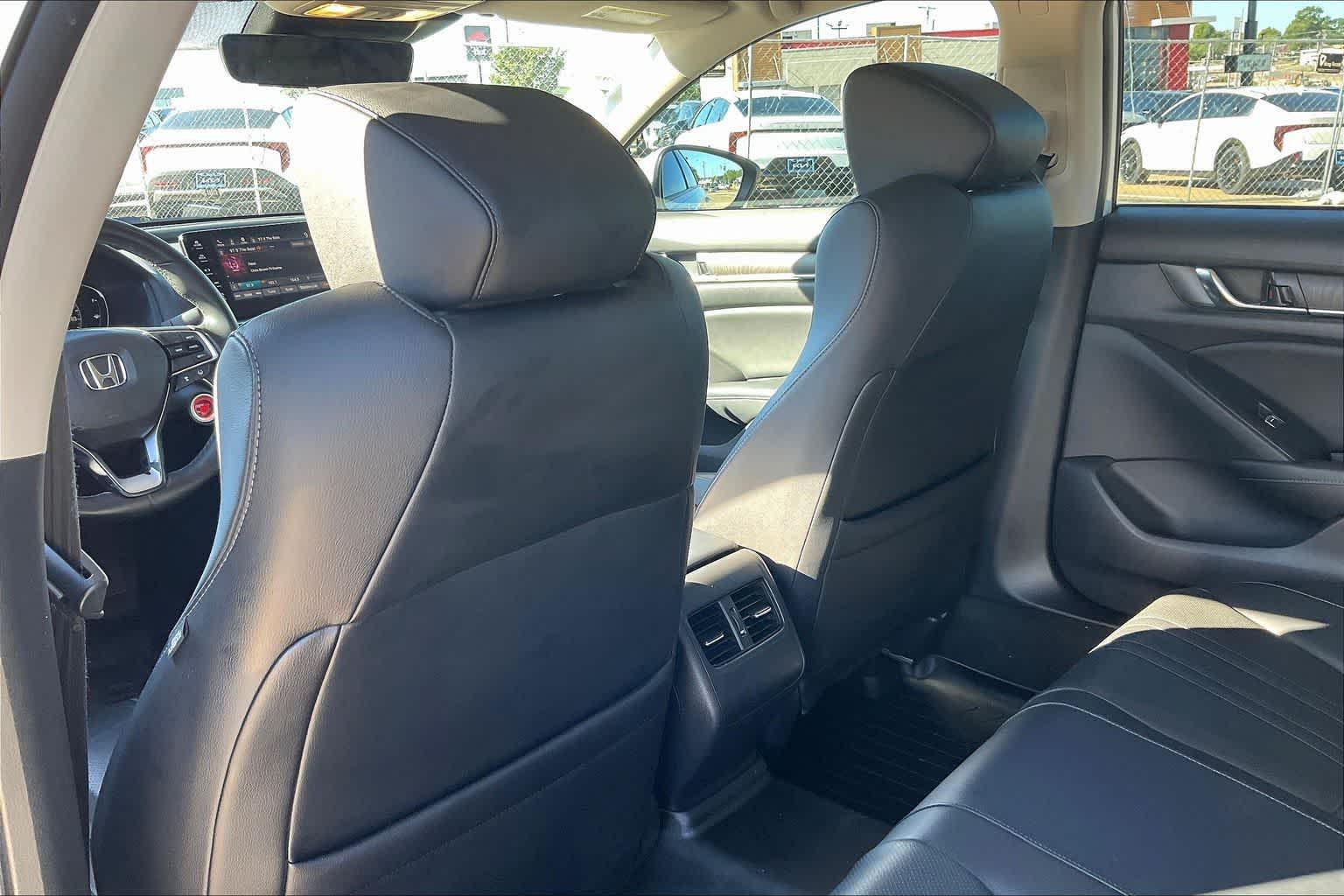 Thumbnail: 2018 Honda Accord - 12