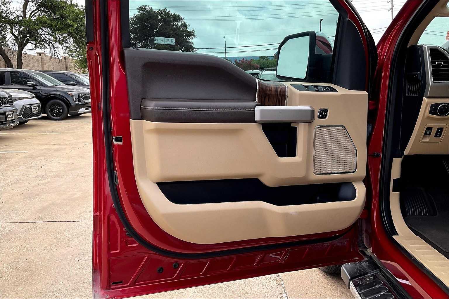 Thumbnail: 2020 Ford F-150 - 27