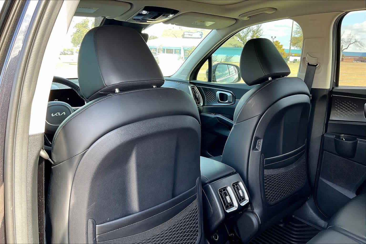 Thumbnail: 2025 Kia Sorento - 11