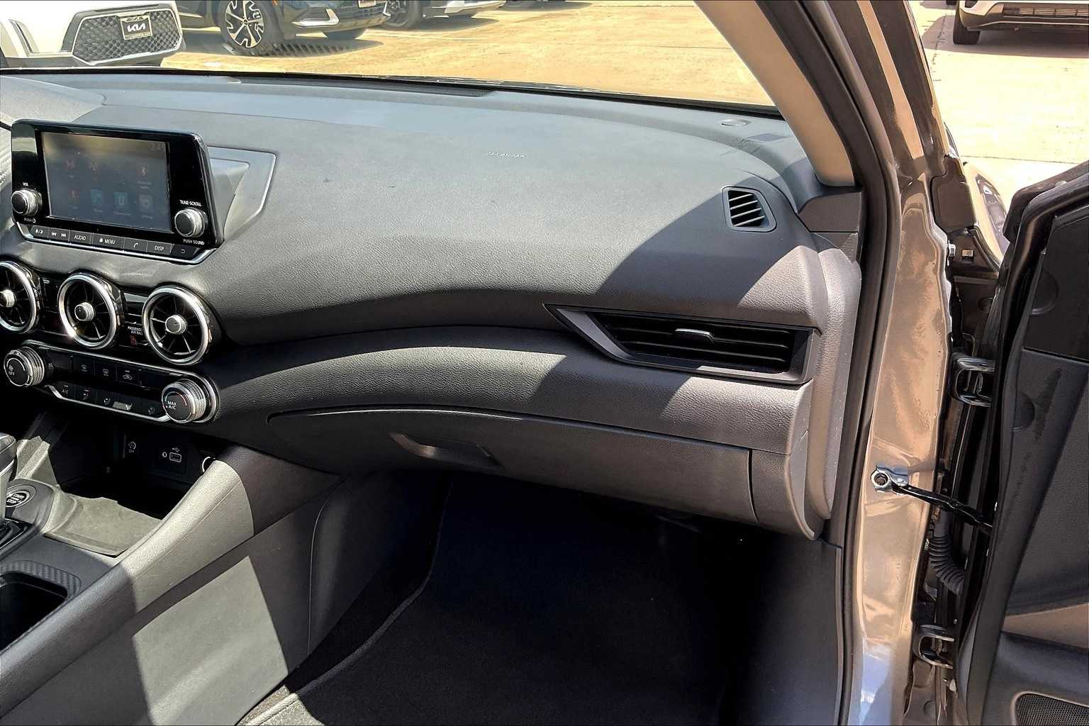 Thumbnail: 2024 Nissan Sentra - 23