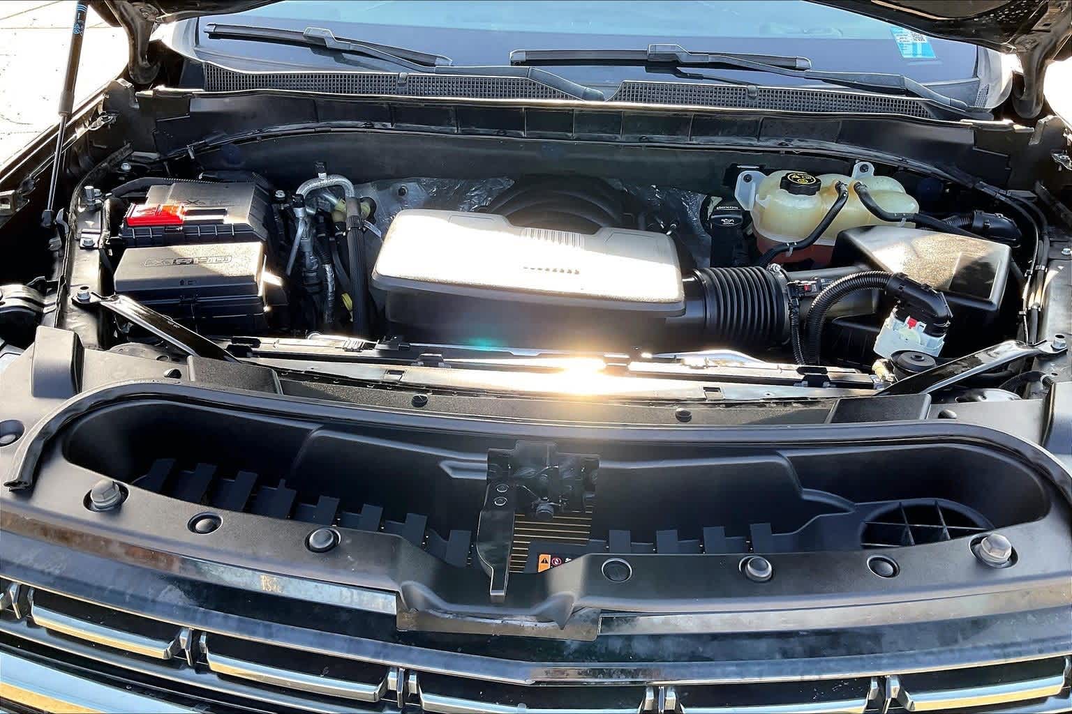 Thumbnail: 2022 Chevrolet Tahoe - 9