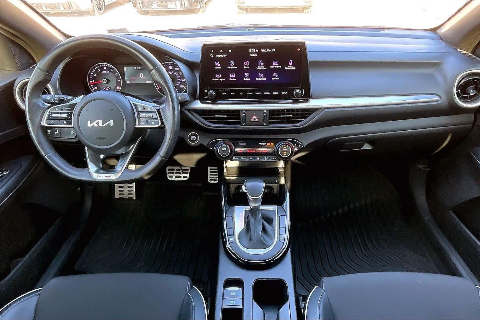 Thumbnail: 2024 Kia Forte - 10