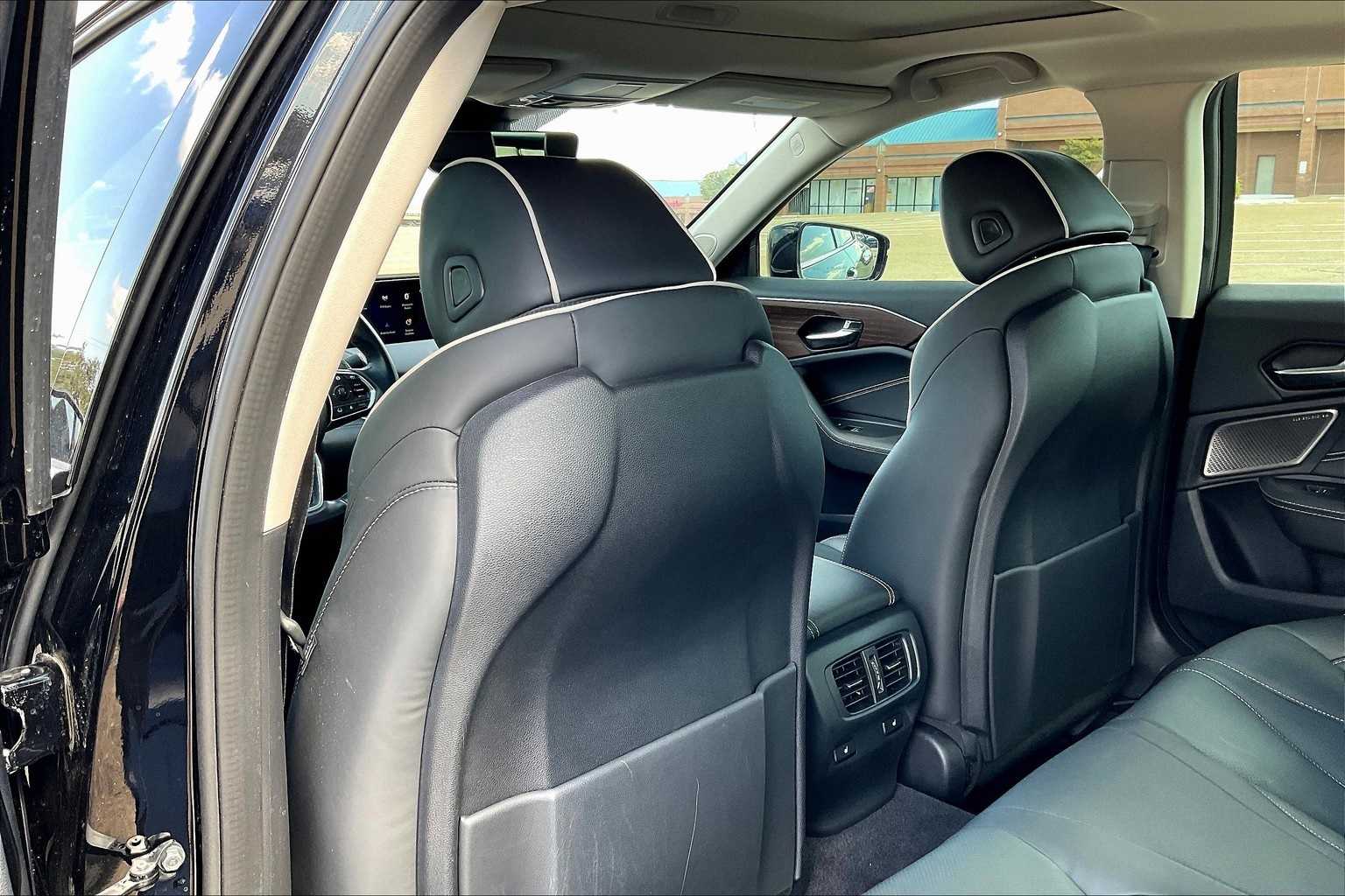 Thumbnail: 2022 Acura TLX - 12