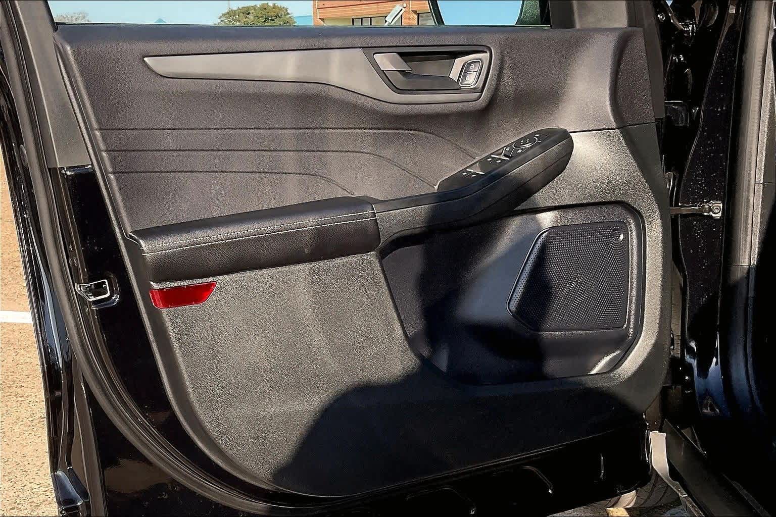 Thumbnail: 2024 Ford Escape - 27