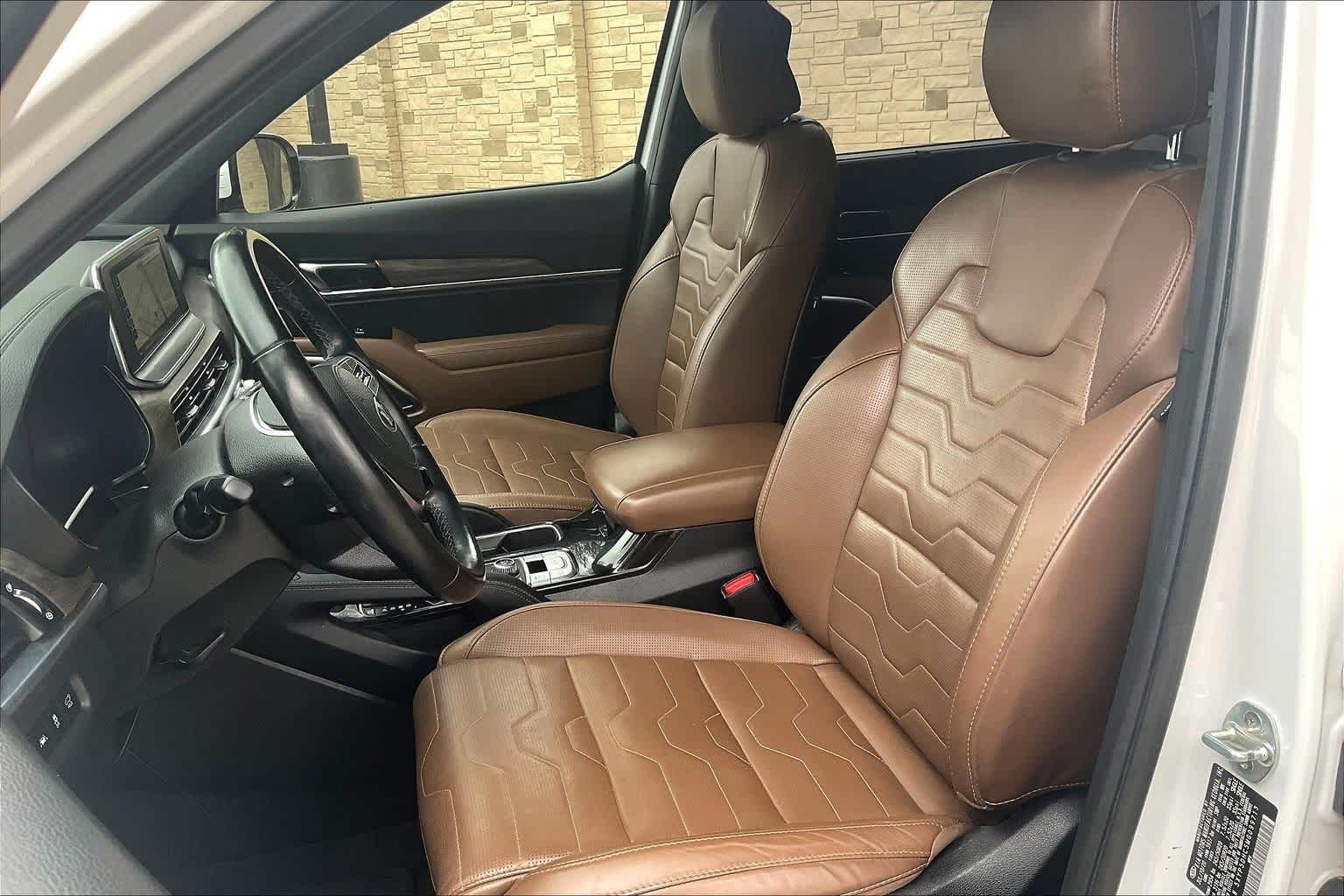 Thumbnail: 2021 Kia Telluride - 11