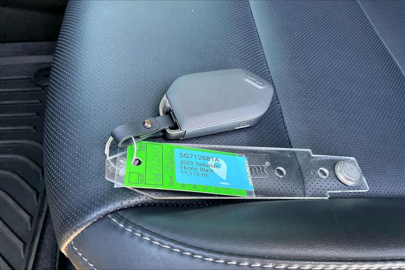 Thumbnail: 2025 Kia Telluride - 18