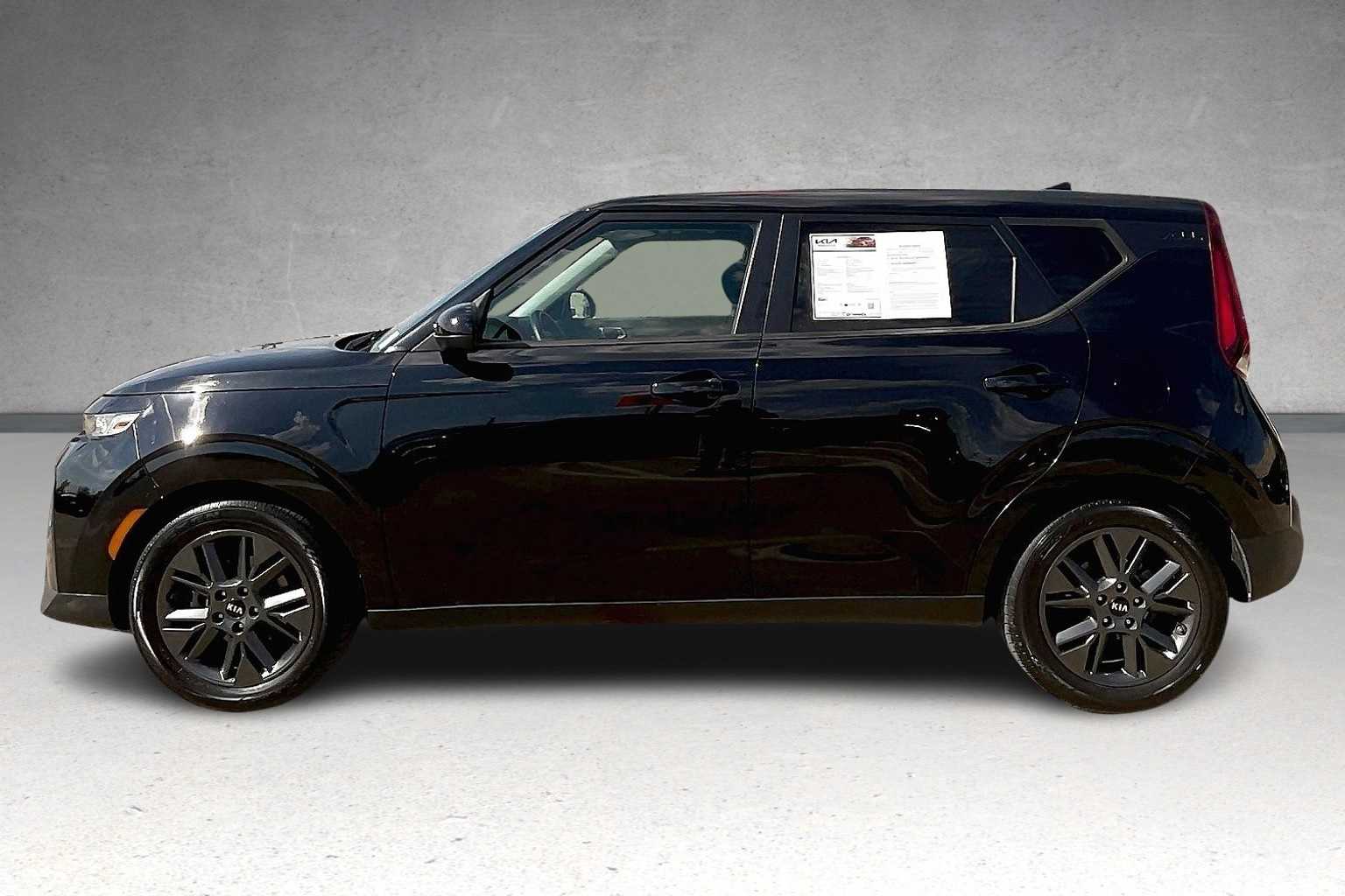 2021 Kia Soul EX photo 3