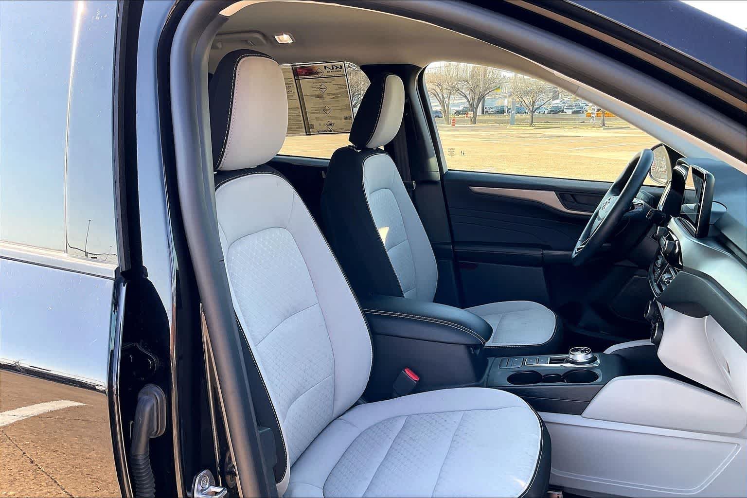 Thumbnail: 2024 Ford Escape - 13