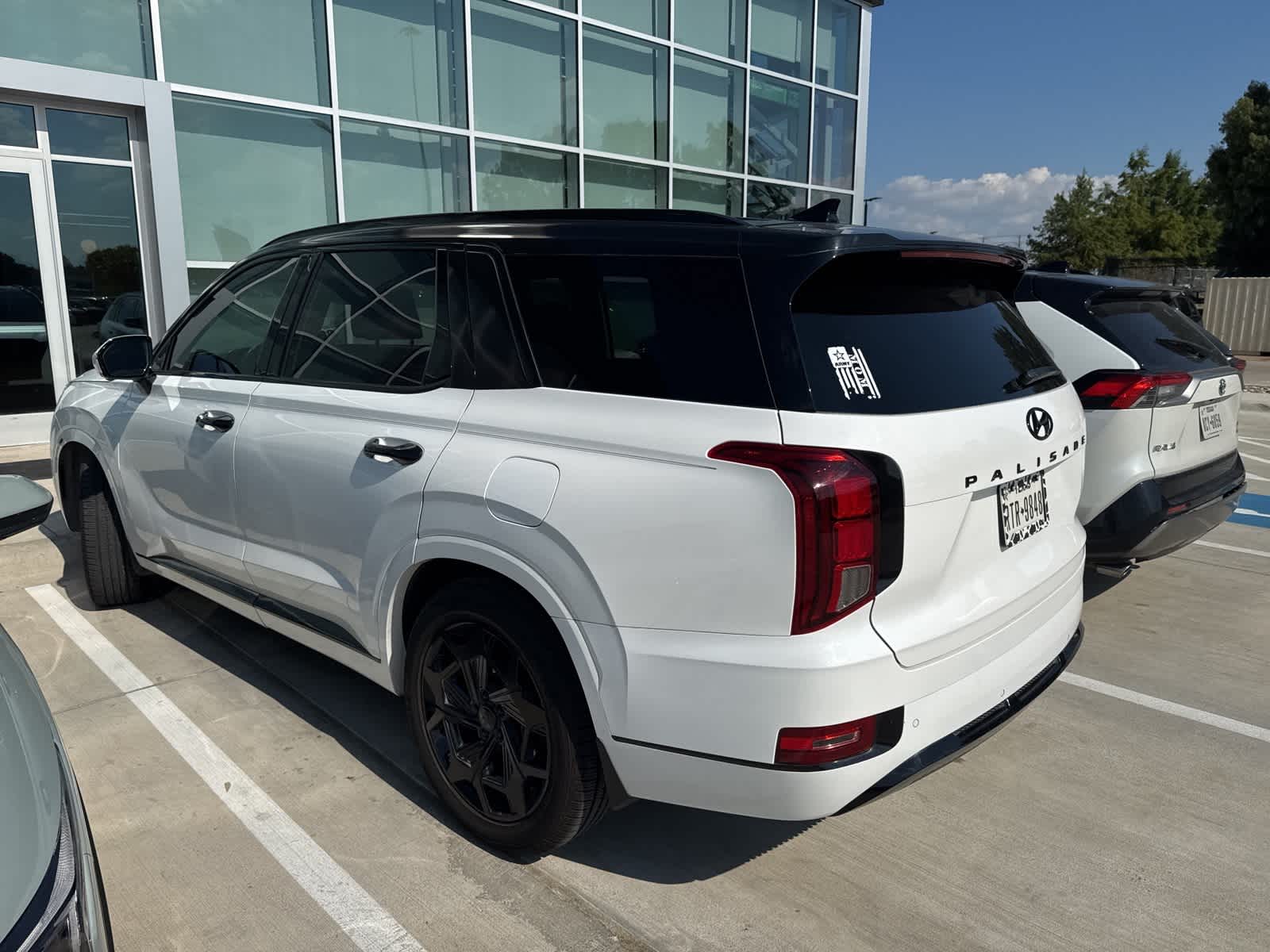 Thumbnail: 2022 Hyundai Palisade - 6