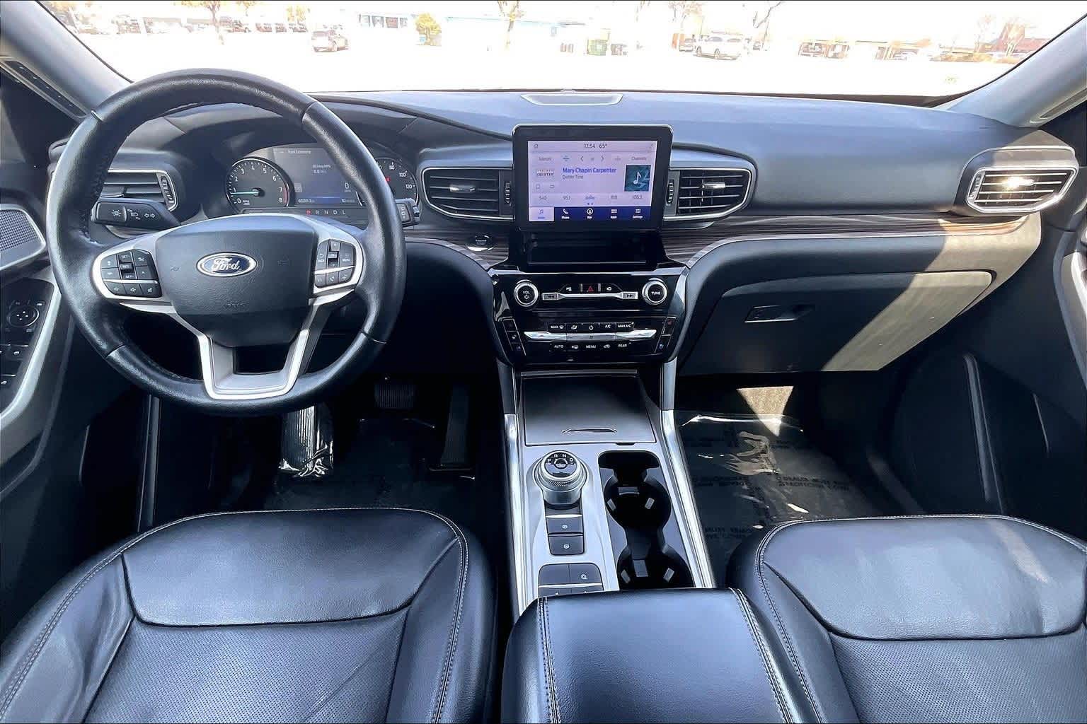 Thumbnail: 2023 Ford Explorer - 10