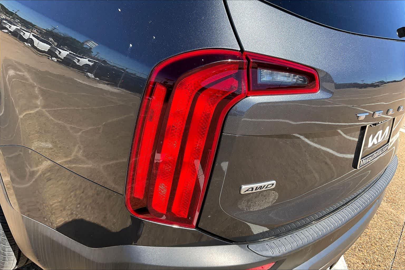 Thumbnail: 2022 Kia Telluride - 31