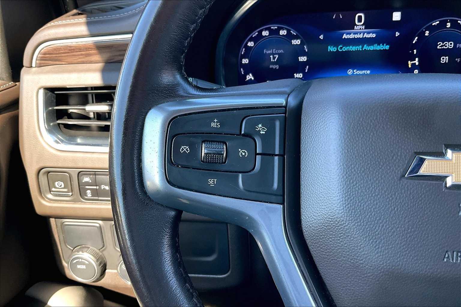 Thumbnail: 2023 Chevrolet Suburban - 24