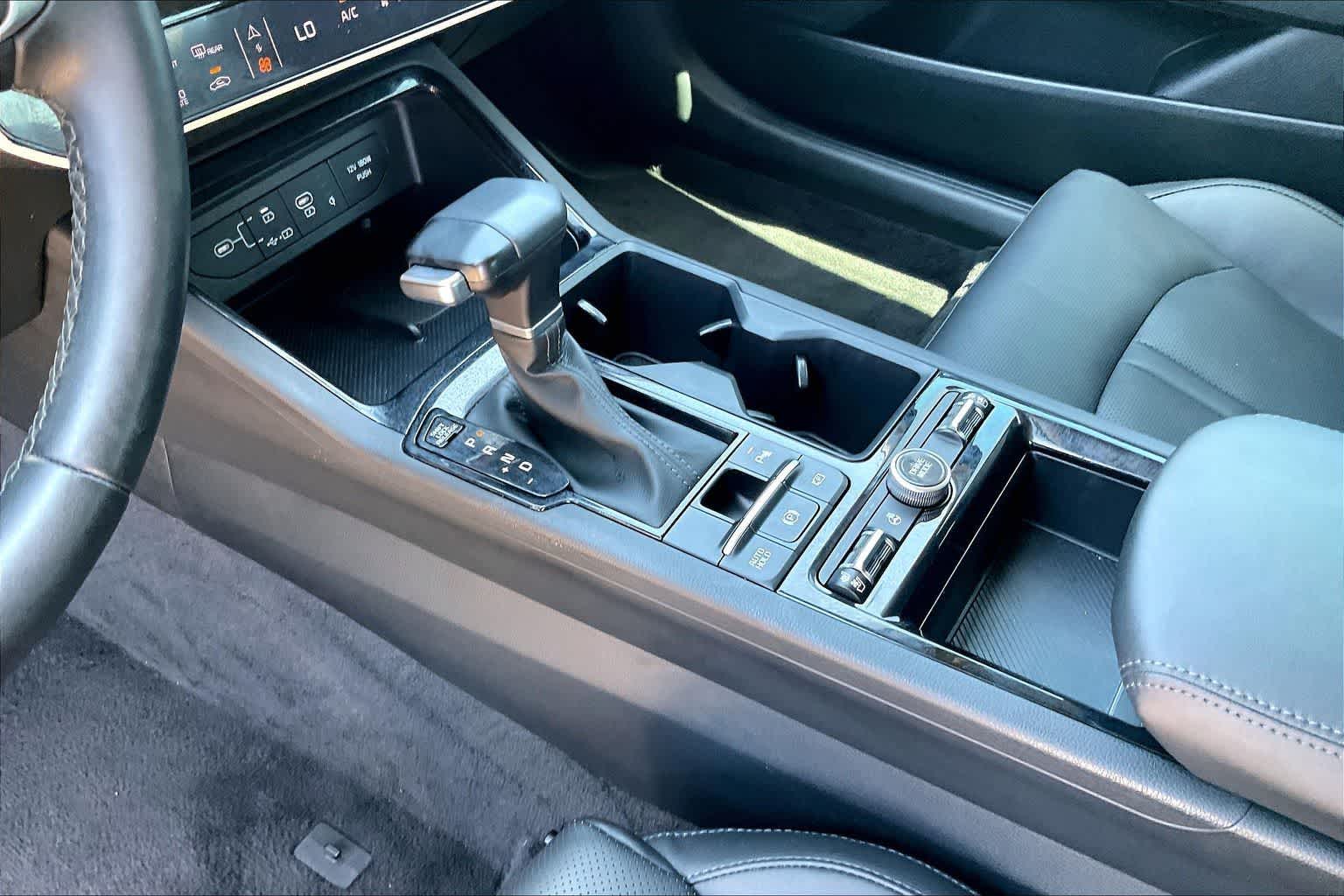 2025 Kia K5 EX - Photo 15
