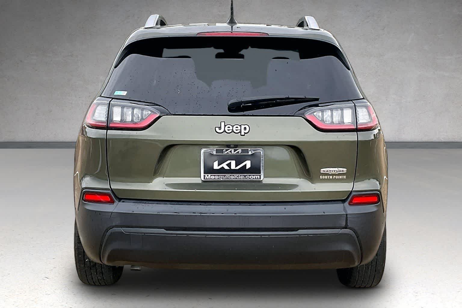 Thumbnail: 2021 Jeep Cherokee - 5