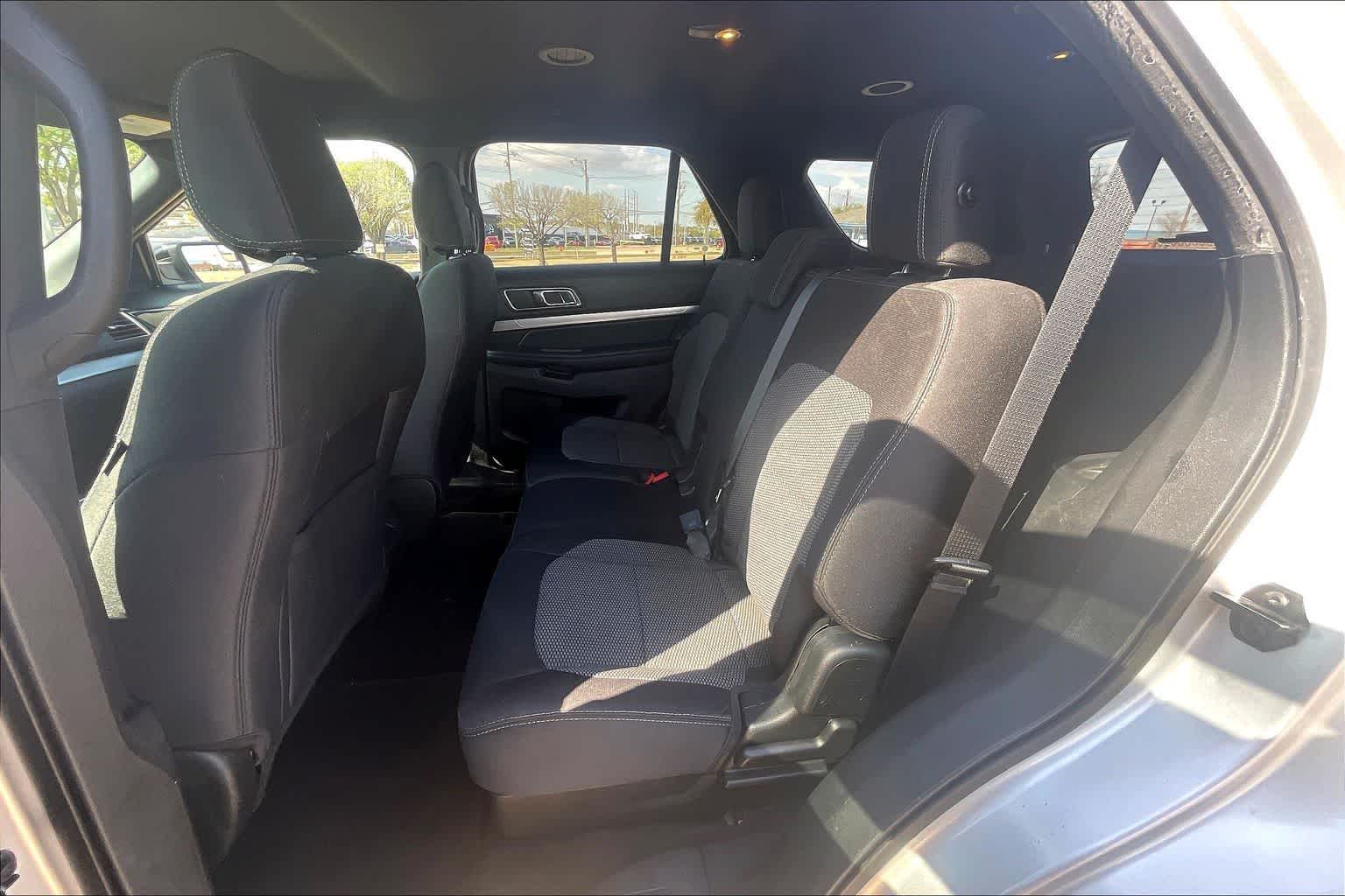 Thumbnail: 2018 Ford Explorer - 29