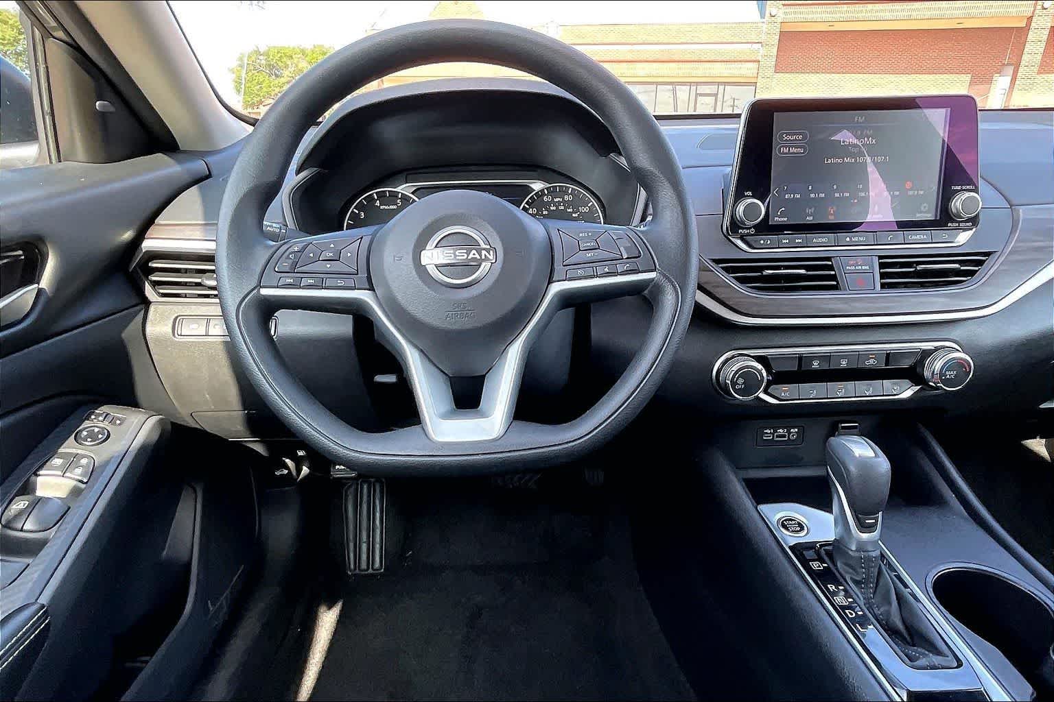 Thumbnail: 2025 Nissan Altima - 12
