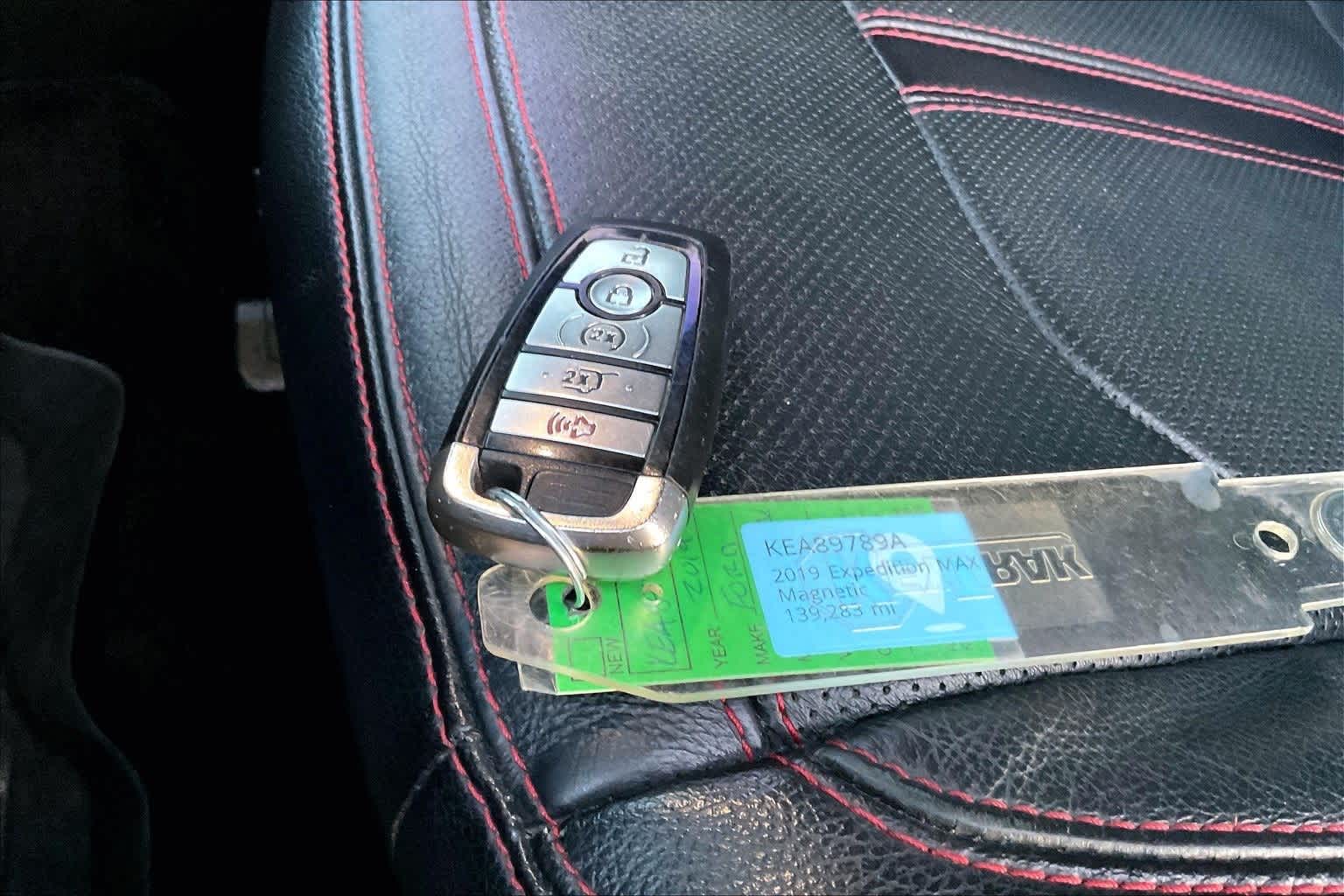 Thumbnail: 2019 Ford Expedition MAX - 19