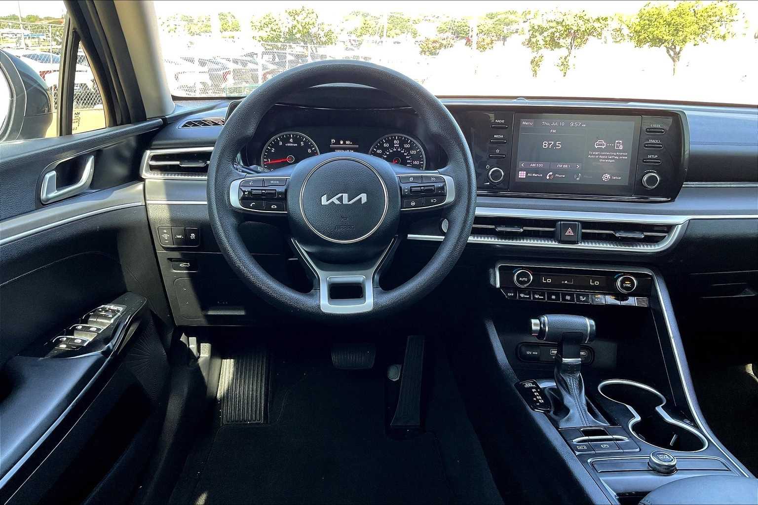 Thumbnail: 2023 Kia K5 - 13