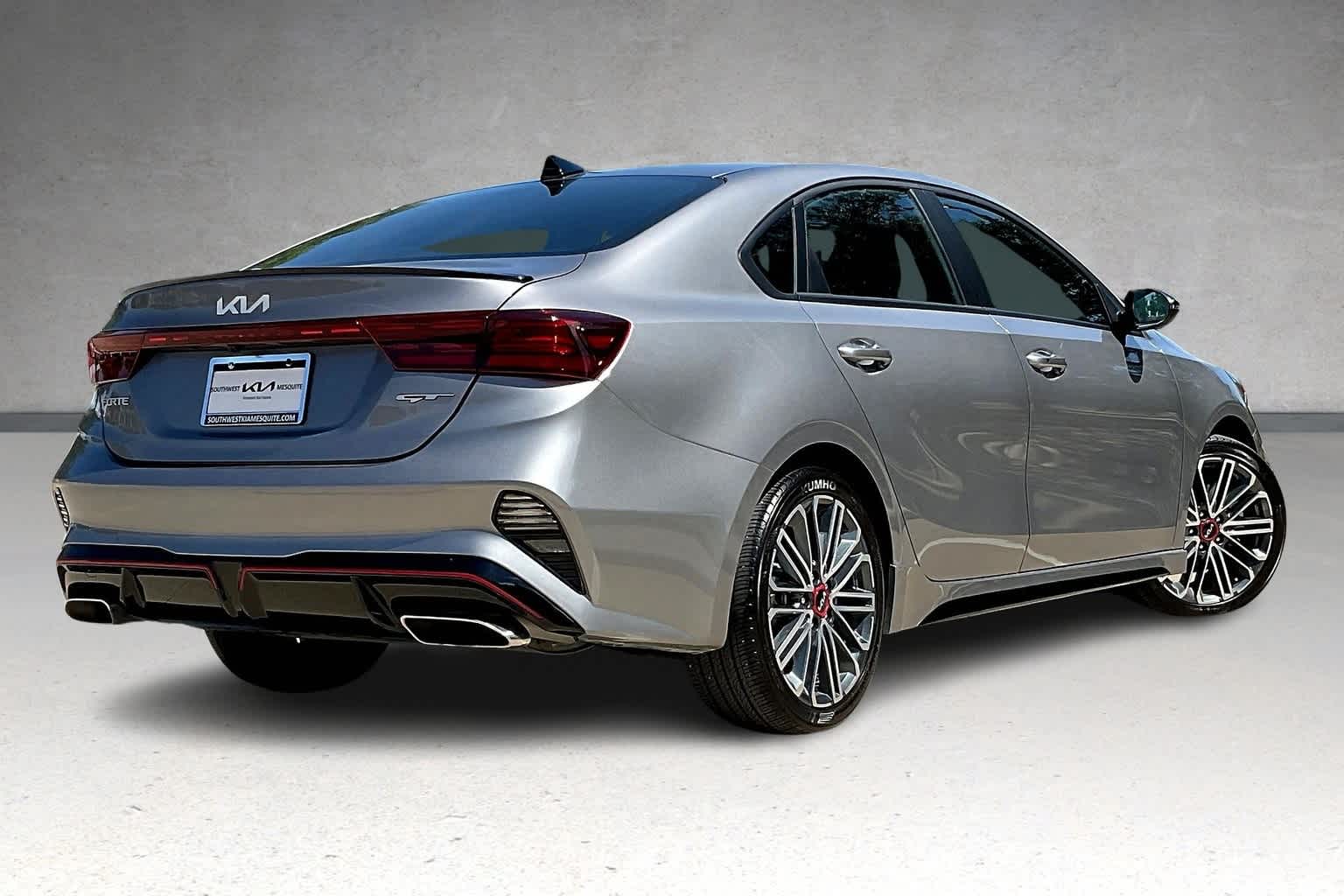 Thumbnail: 2023 Kia Forte - 22