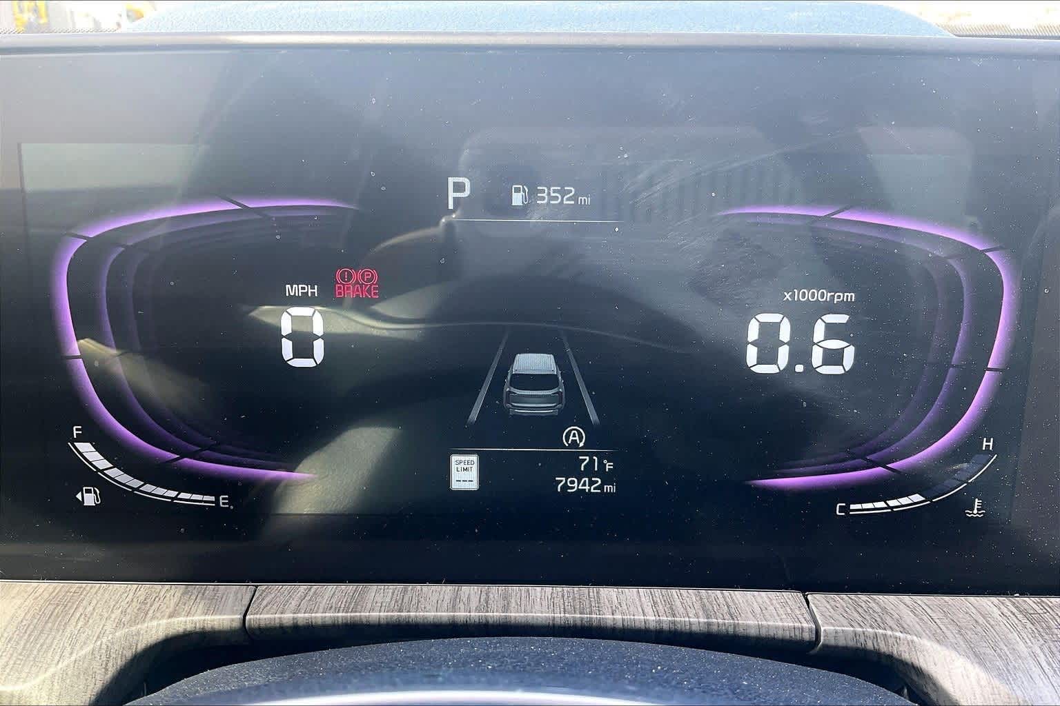 Thumbnail: 2025 Kia Telluride - 16