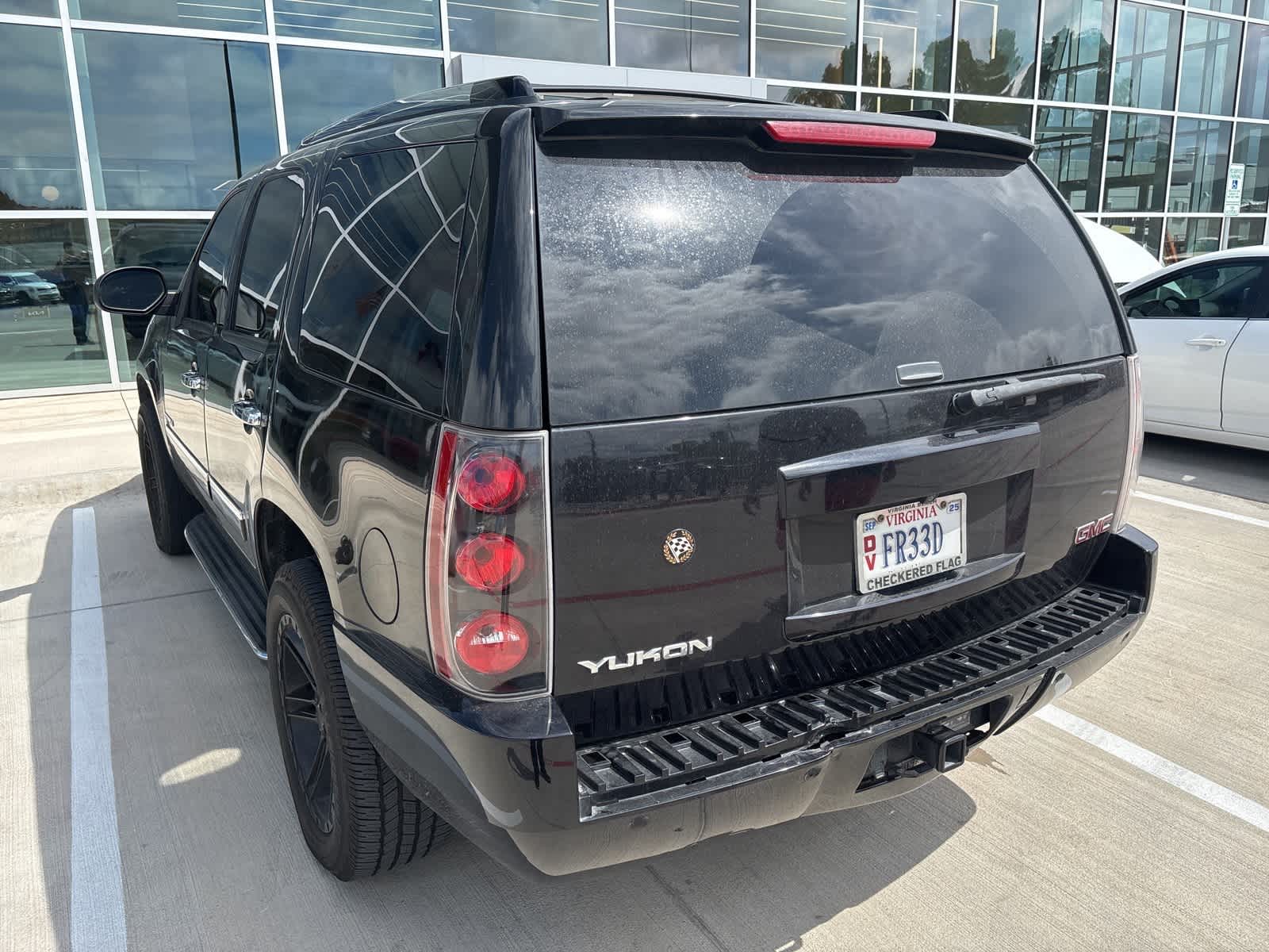 Thumbnail: 2014 GMC Yukon - 4