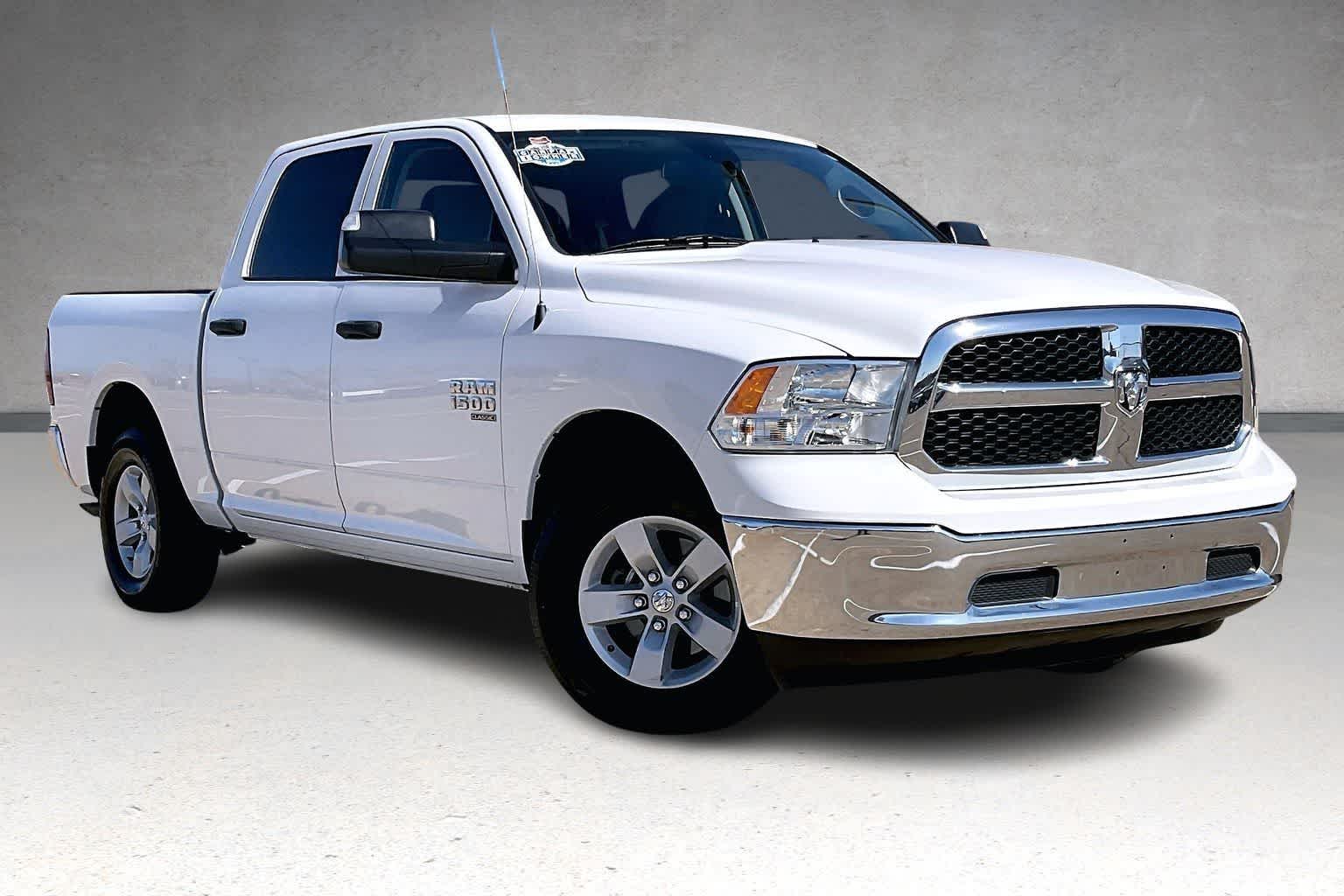 Thumbnail: 2023 RAM 1500 Classic - 21