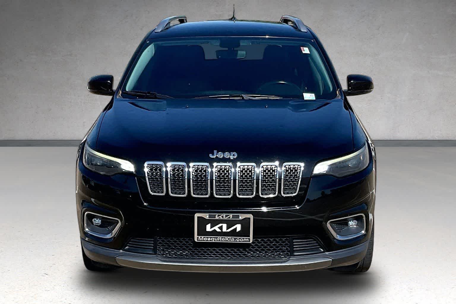 Thumbnail: 2019 Jeep Cherokee - 5