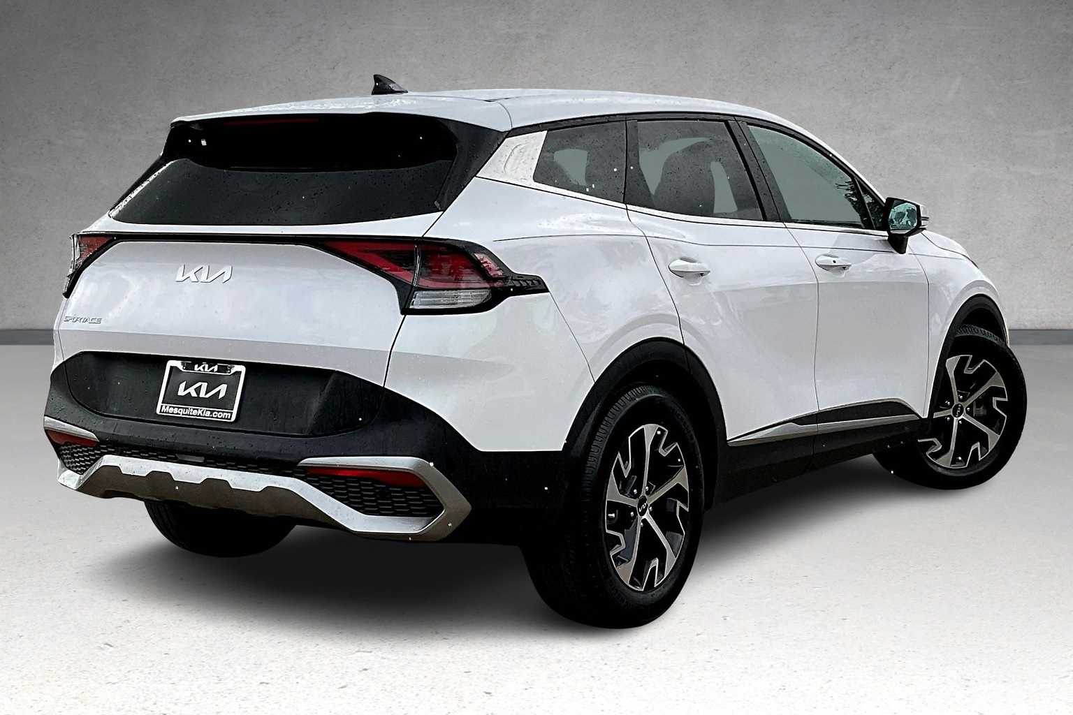 Thumbnail: 2023 Kia Sportage - 21