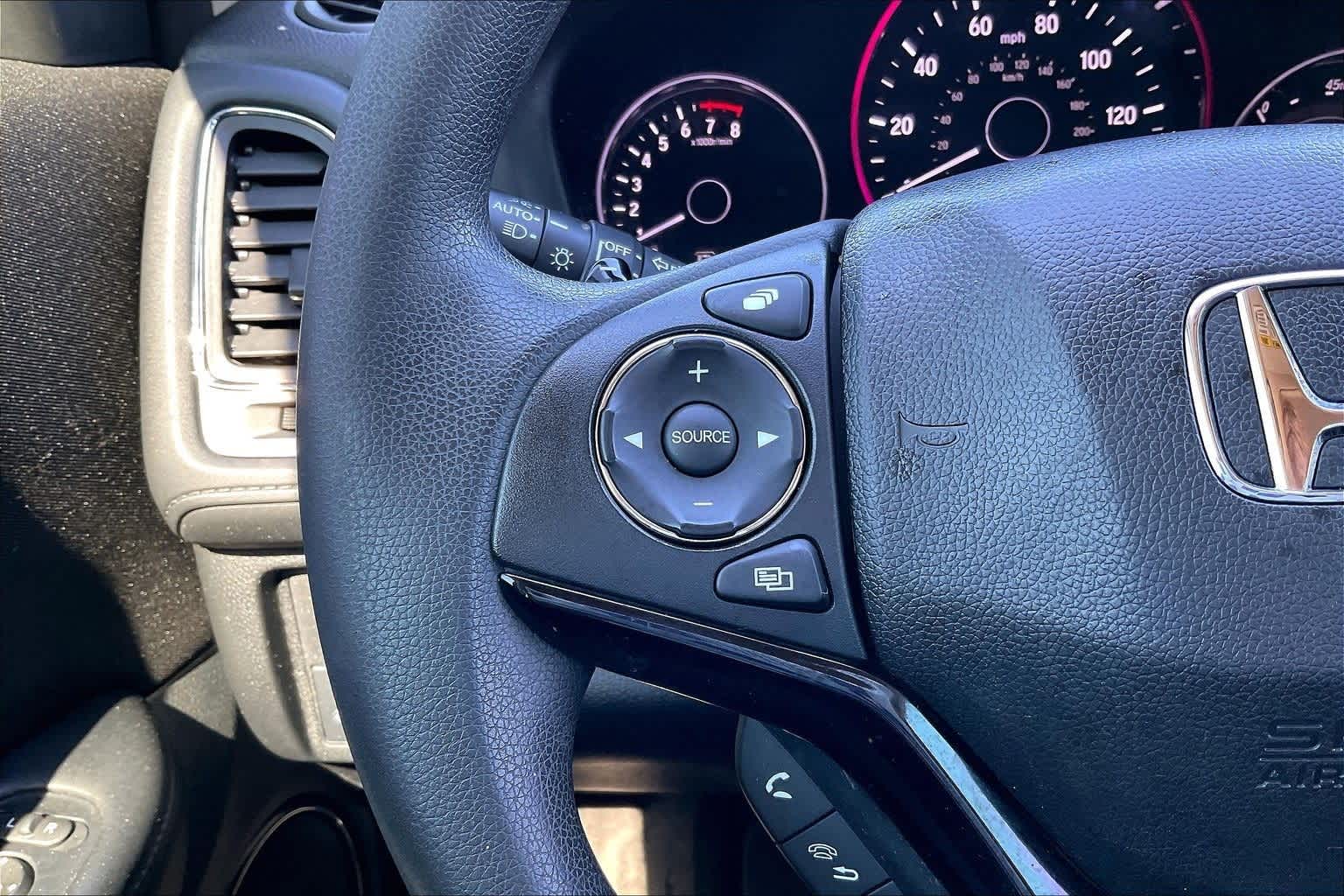 Thumbnail: 2017 Honda HR-V - 23