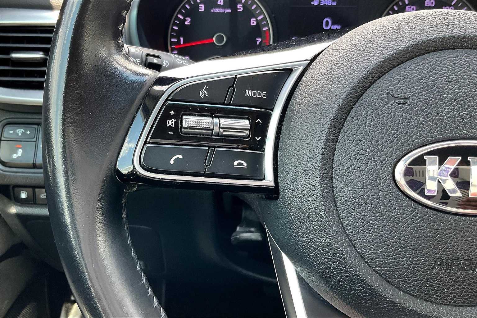 Thumbnail: 2020 Kia Optima - 24