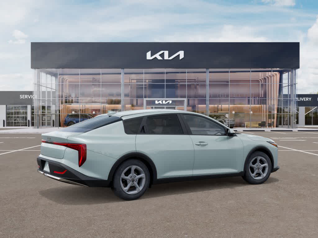 2025 Kia K4 LXS 6
