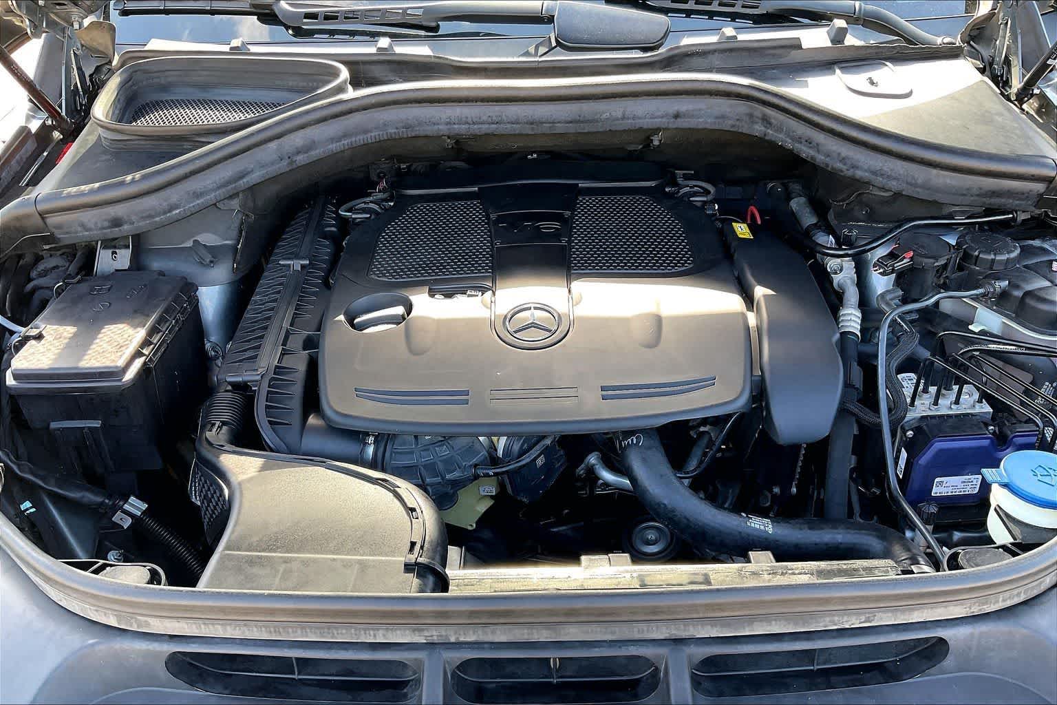 Thumbnail: 2017 Mercedes-Benz GLE - 9