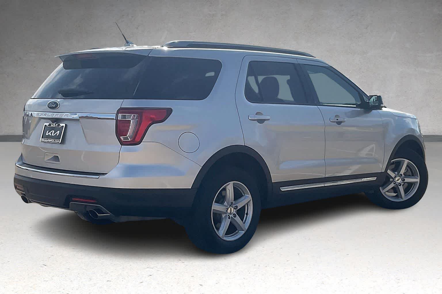 Thumbnail: 2018 Ford Explorer - 22