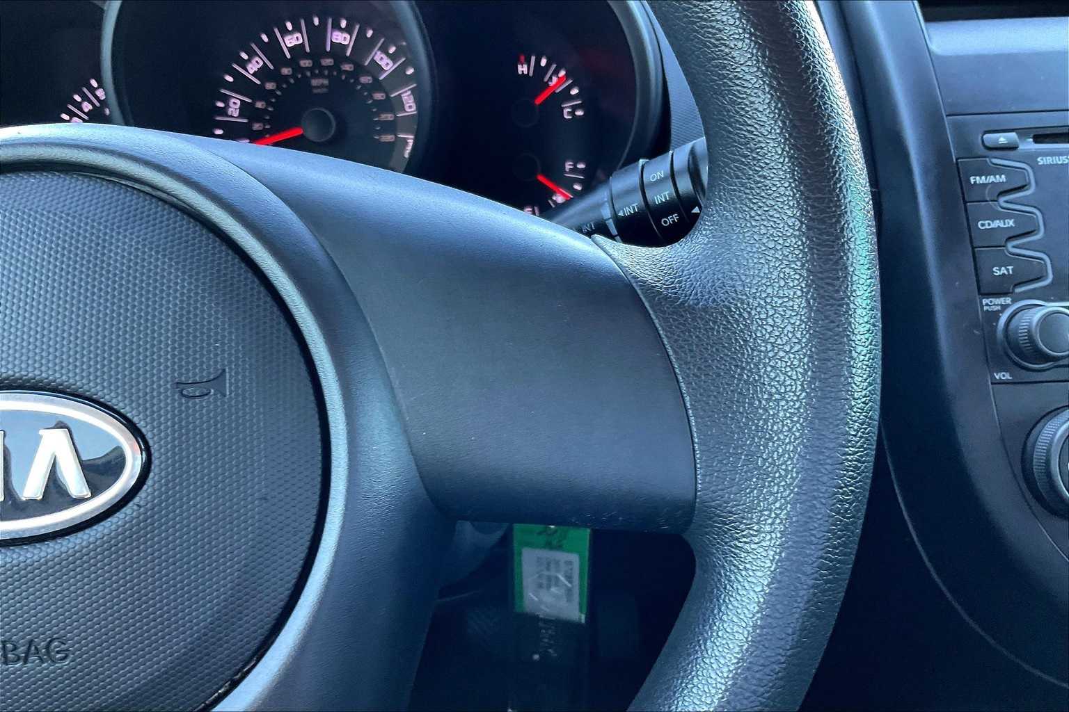 Thumbnail: 2011 Kia Soul - 24