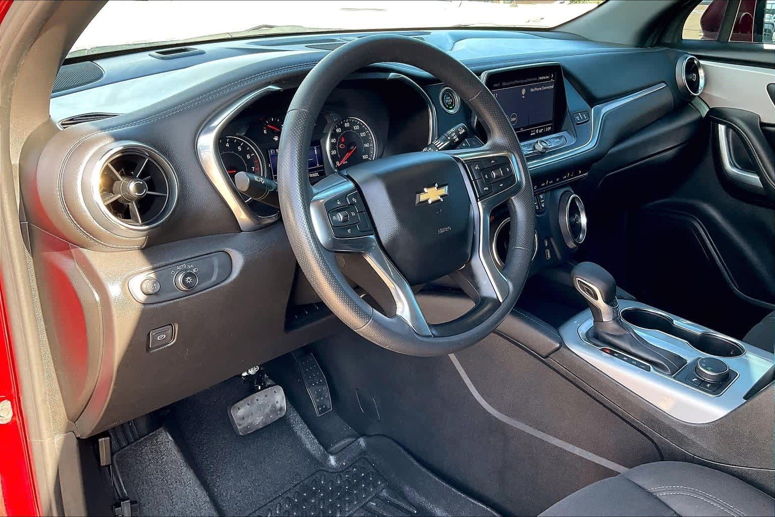 Thumbnail: 2022 Chevrolet Blazer - 2