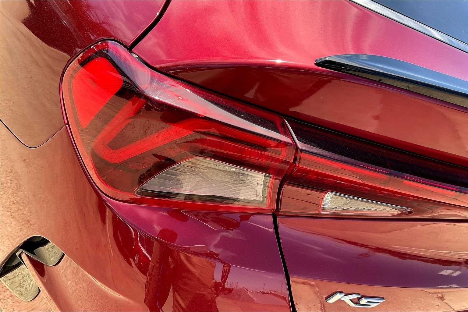 Thumbnail: 2022 Kia K5 - 31