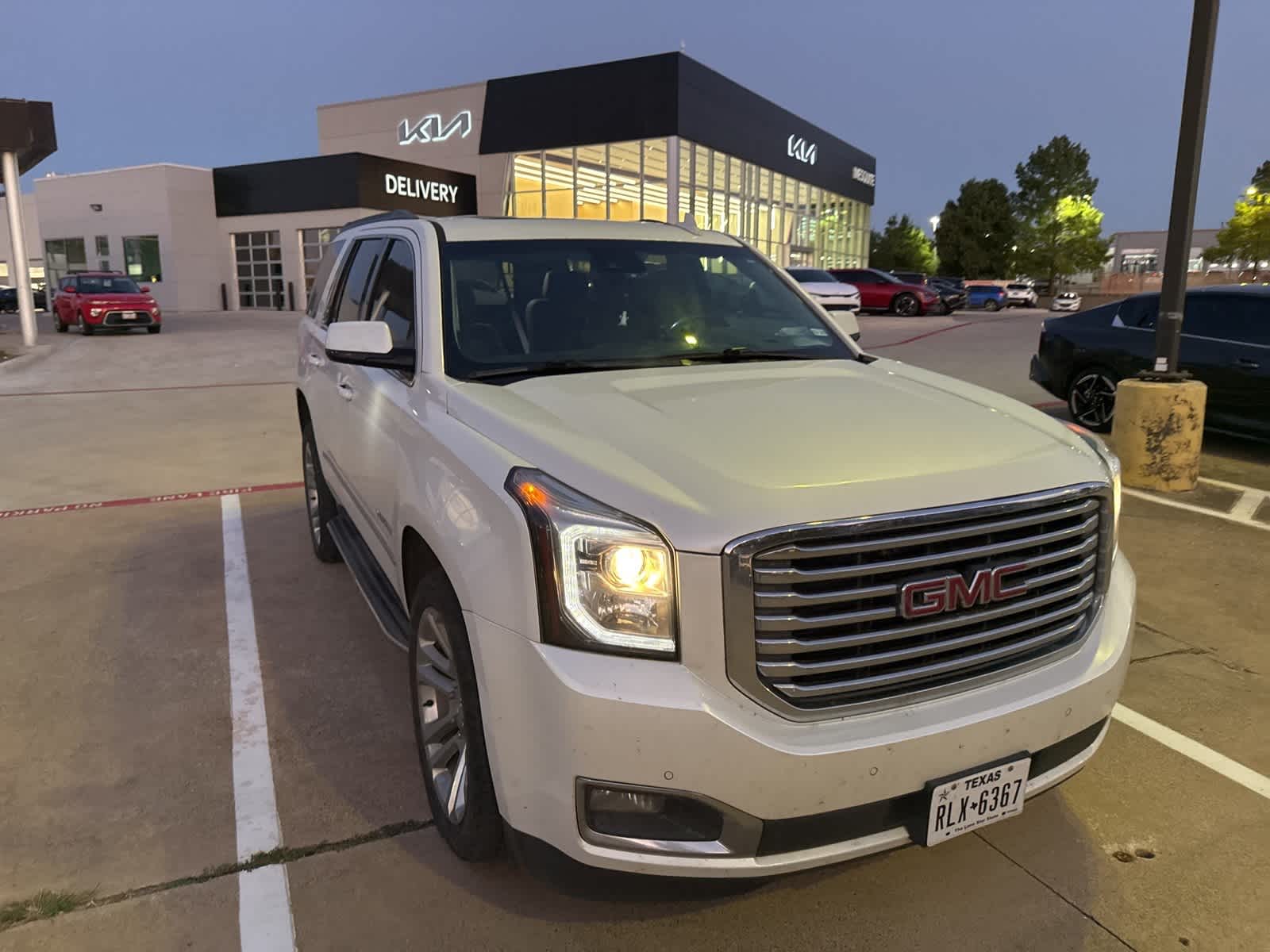 Thumbnail: 2018 GMC Yukon - 4