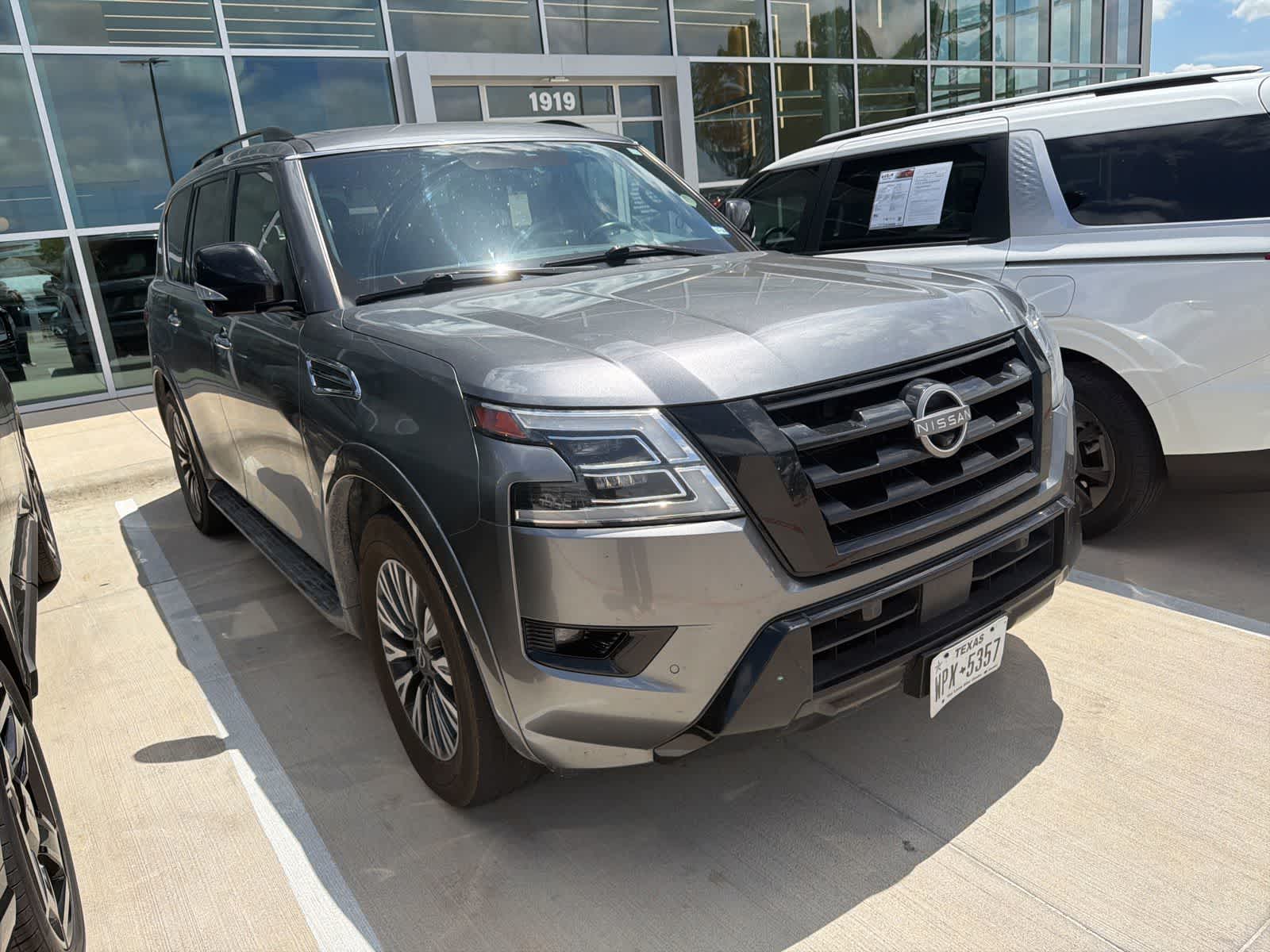 Thumbnail: 2023 Nissan Armada - 3