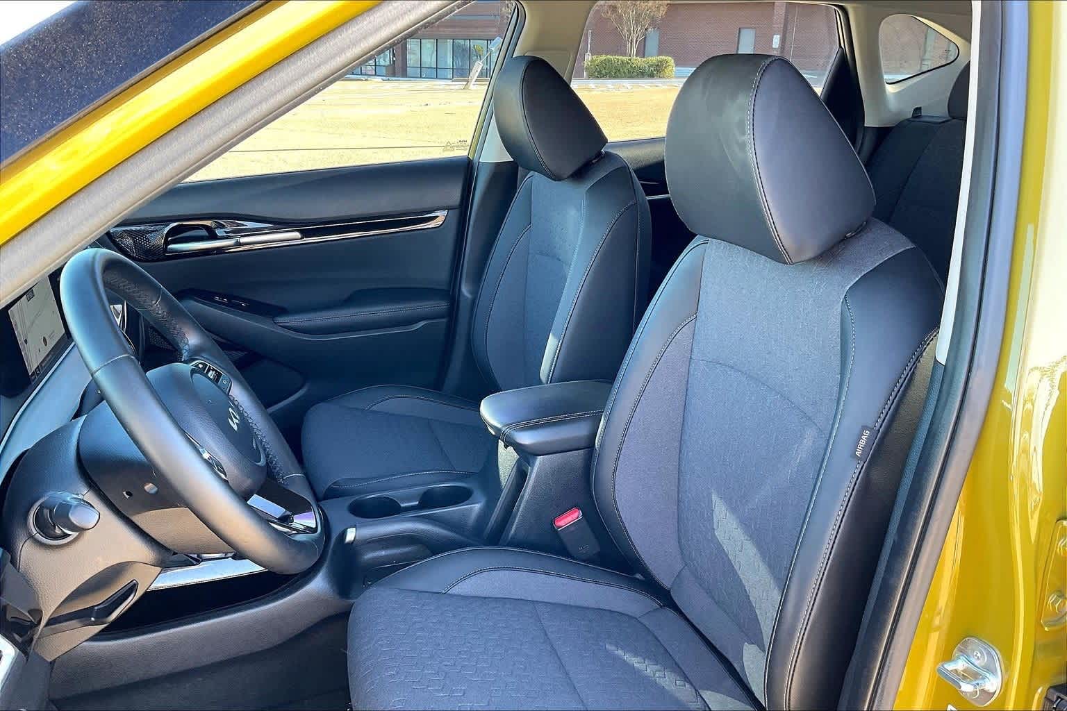 Thumbnail: 2024 Kia Seltos - 10