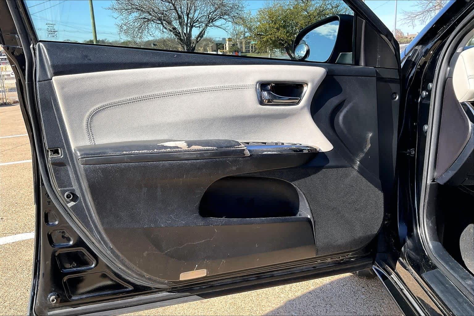 Thumbnail: 2018 Toyota Avalon - 27