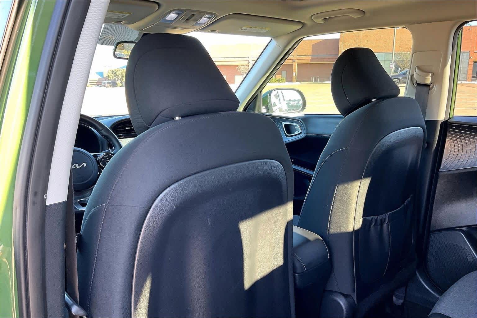 Thumbnail: 2022 Kia Soul - 12