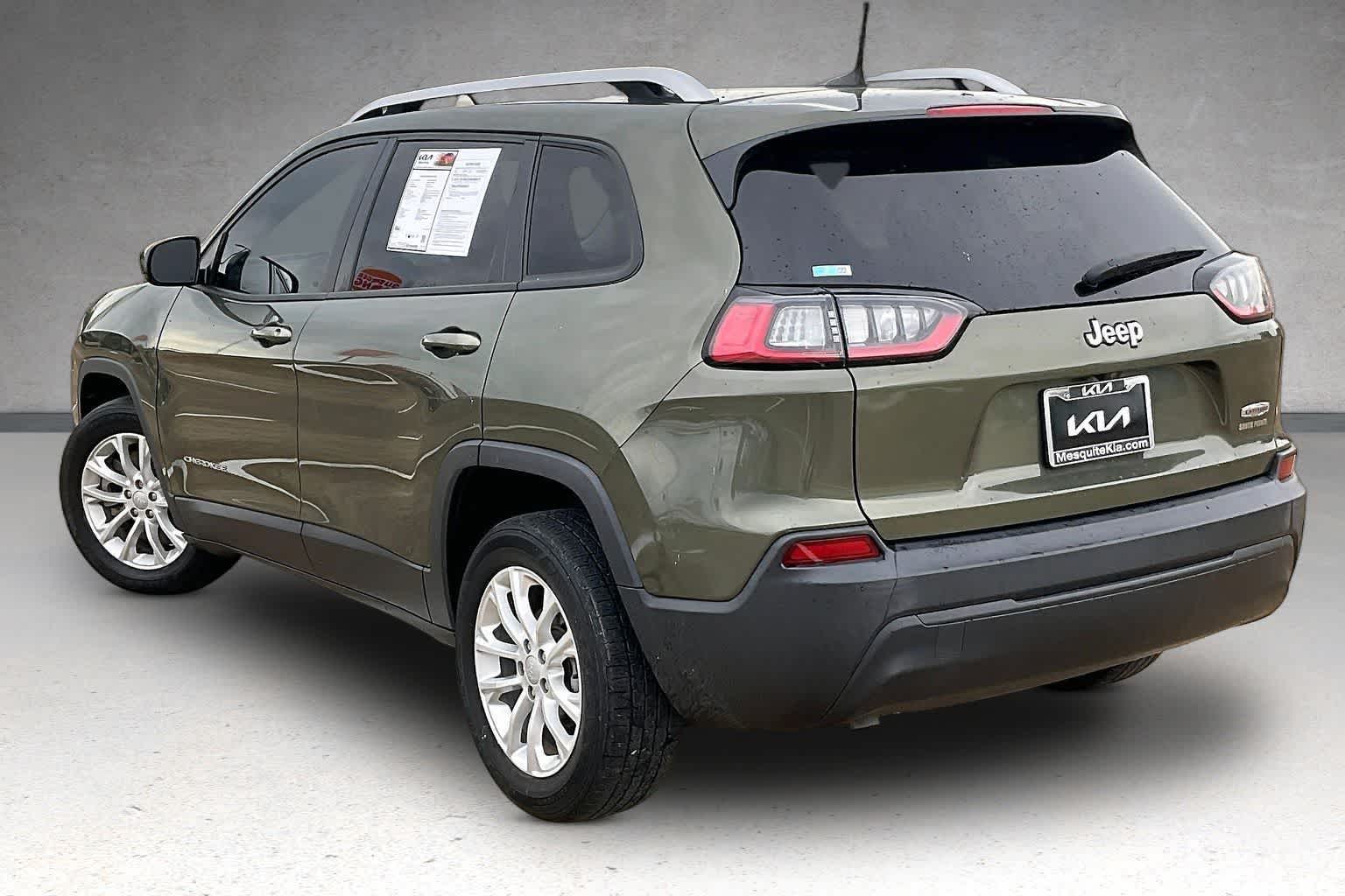 Thumbnail: 2021 Jeep Cherokee - 4