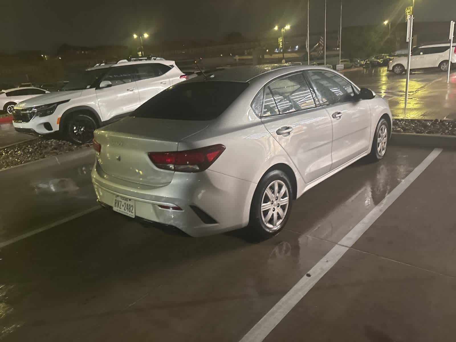 Thumbnail: 2022 Kia Rio - 5