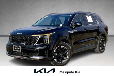 2025 Kia Sorento S SUV