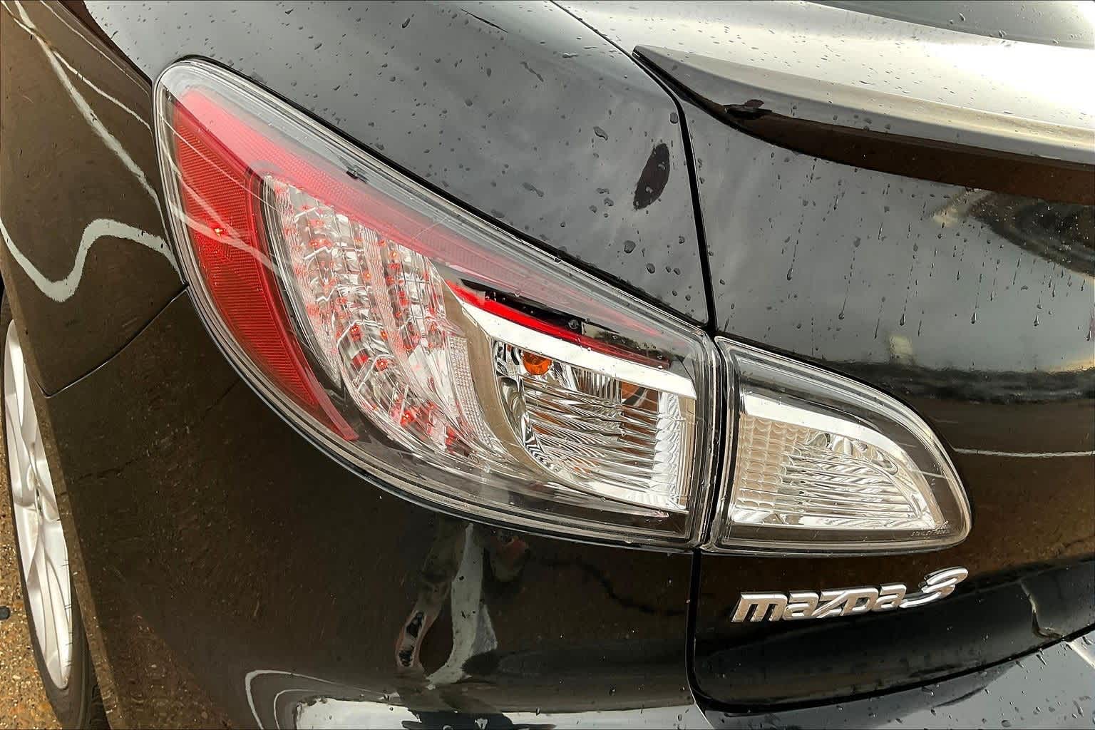 Thumbnail: 2012 Mazda Mazda3 - 31