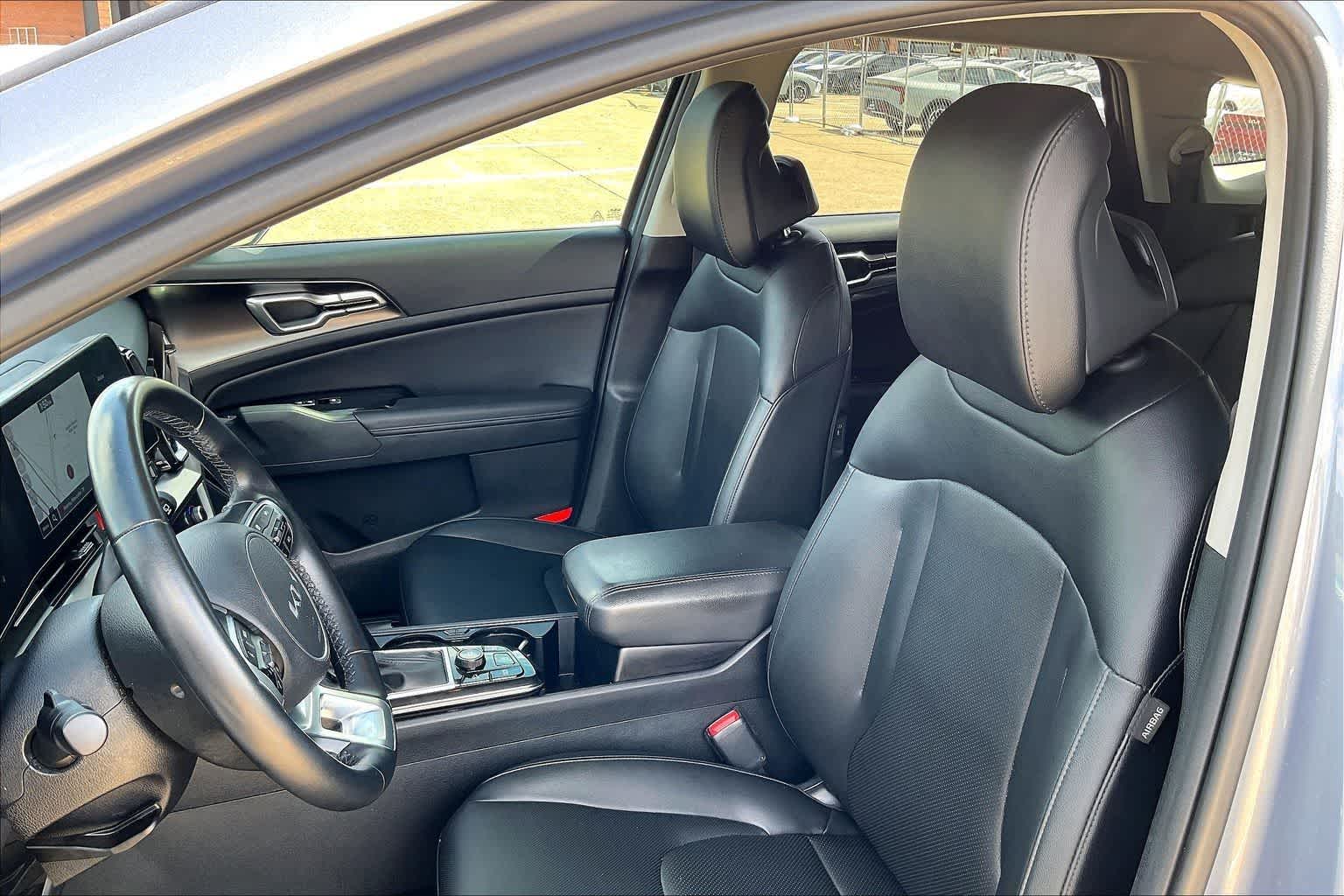 Thumbnail: 2025 Kia Sportage - 10